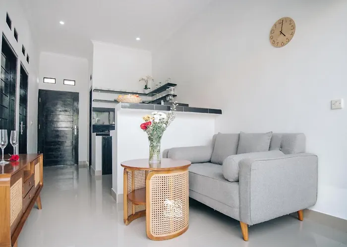 Hbnr Two-bedroom Tiny House With Private Pool In Bali Babakan Sangsit